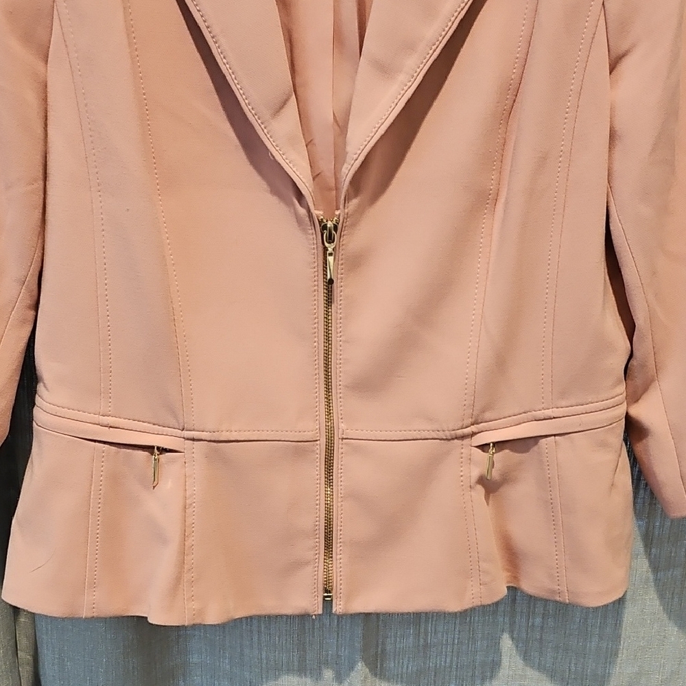 White House Black Market Pink Blazer with Notched Lapel and Peplum Fit - Picture 3 of 16